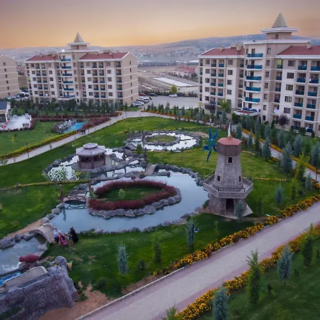 Grand Ozgul Thermal Village Station touristique