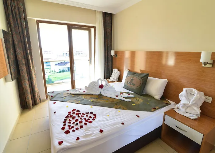 Grand Ozgul Thermal Village Resort 4*