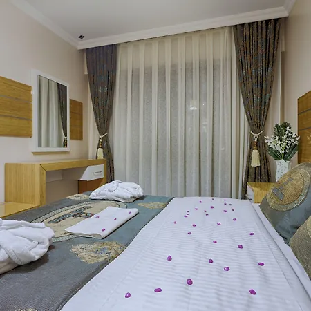 Grand Ozgul Thermal Village Resort Gazligol