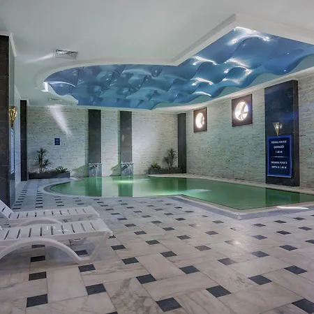 Grand Ozgul Thermal Village Resort 4*