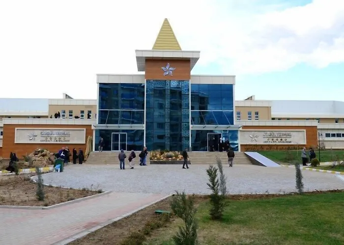 Grand Ozgul Thermal Village 4* Gazlıgöl