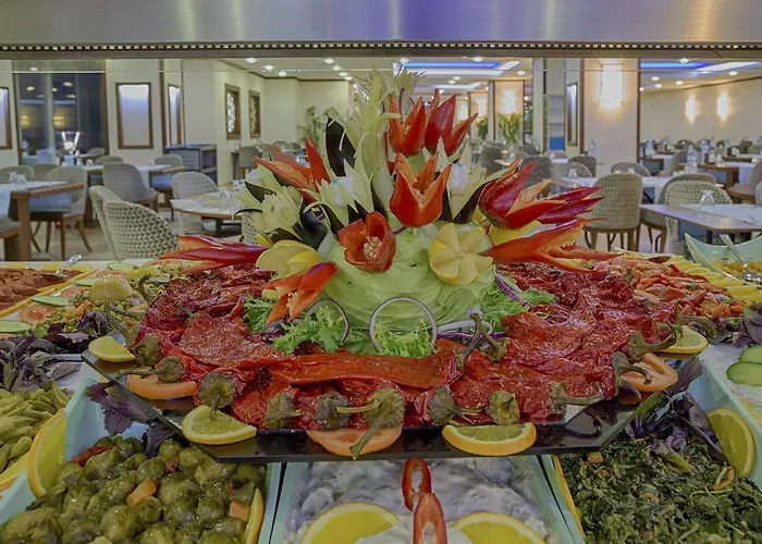 Grand Ozgul Thermal Village Resort 4*